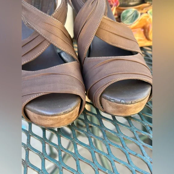 Banana Republic Women's Ankle-Strap Sandal Size 6 - Picture 5 of 8